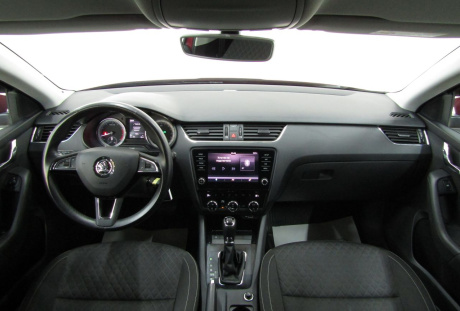 ŠKODA Octavia 2018 года с пробегом 85 952 км, фото 17