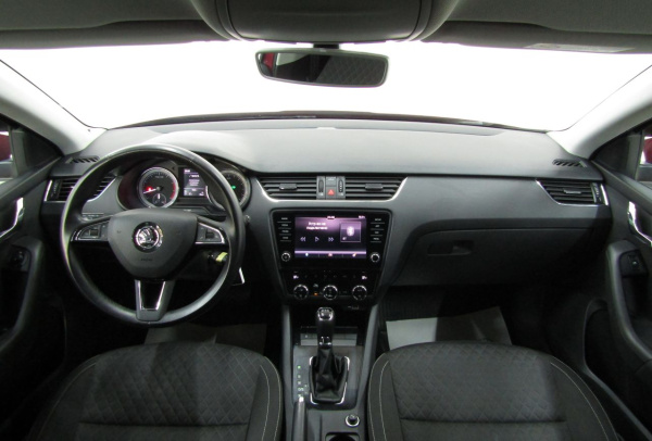 ŠKODA Octavia 2018 года с пробегом 85 952 км, фото 17